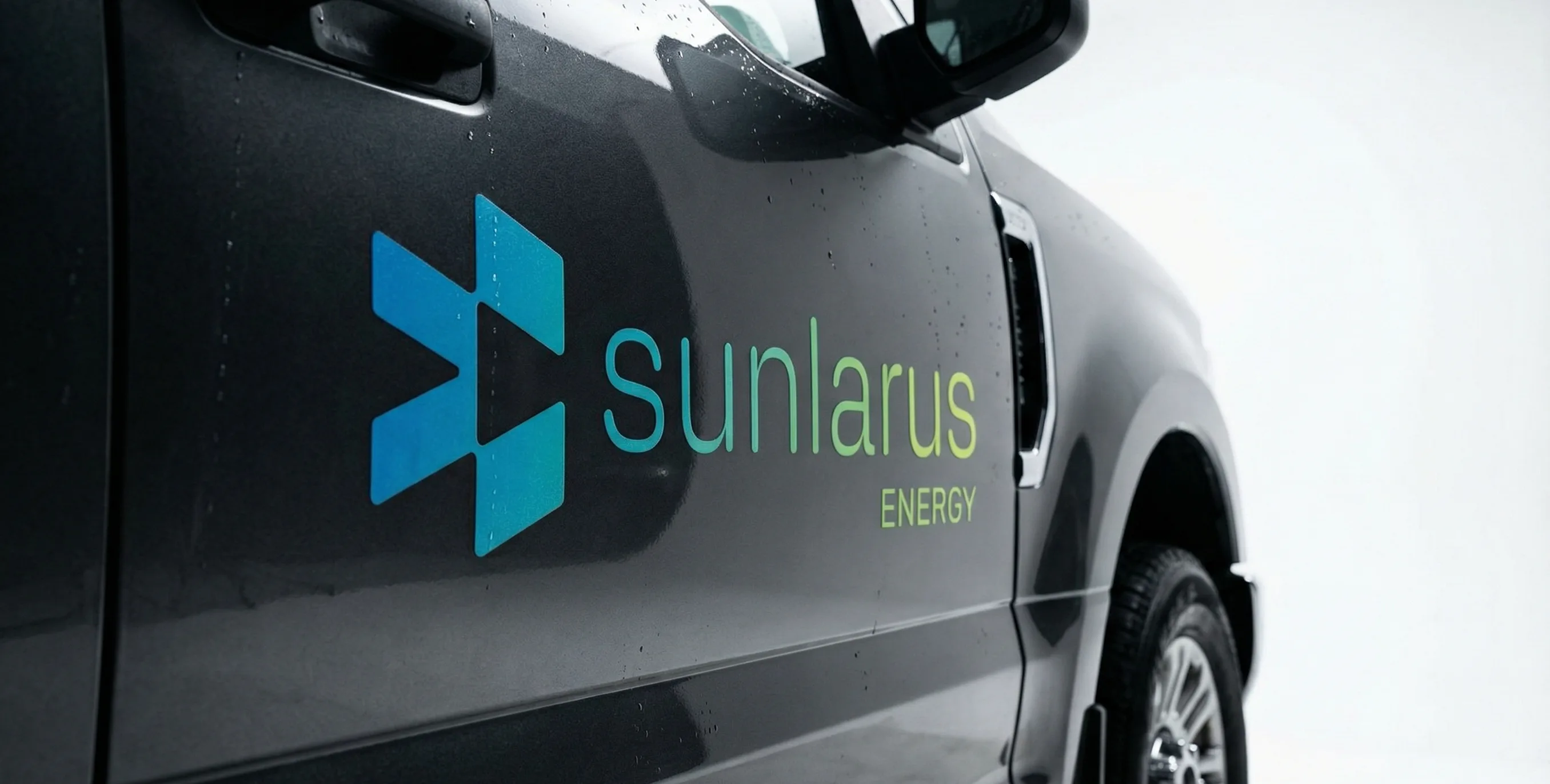 Sunlarus vehicle wrap
